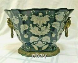 French Louis XVI Bronze Ormolu Chinese Porcelain Centerpiece Urn Vase Jardiniere