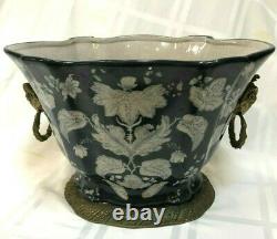 French Louis XVI Bronze Ormolu Chinese Porcelain Centerpiece Urn Vase Jardiniere