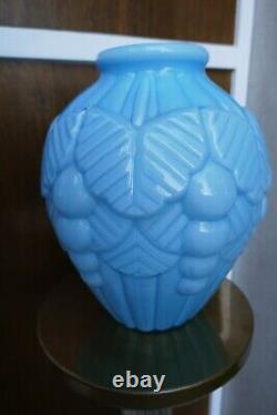 French art deco glass vase