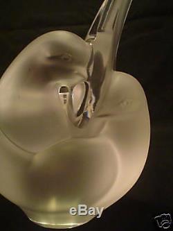 Gorgeous Lalique Frosted Crystal Sylvie Vase & Flower Frog