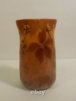 LEGRAS French Cameo Art Glass 6.75 Vase, c. 1910-1920