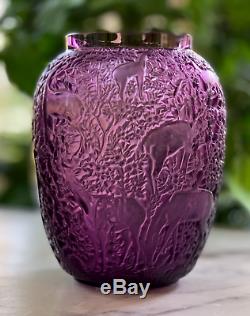 Lalique Biches Vase in Amethyst Crystal Excellent Condition Signed & Authentic