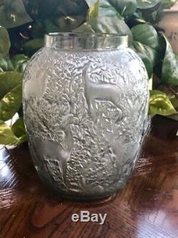 Lalique Biches Vase in Smoke Crystal Excellent Condition Signed and Authentic