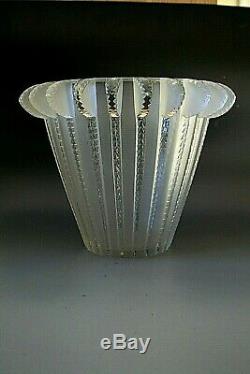 Lalique Crystal Vase Royat , Signed