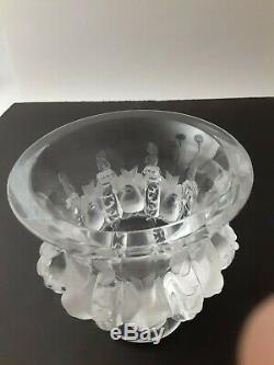 Lalique Dampierre Vase With Sparrows And Wreaths Minor Chips to Rim