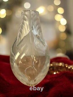 Lalique France Frosted Glass Crystal Osumi Vase