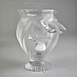 Lalique France Rosine Vase With Two Doves In Flight Beautiful