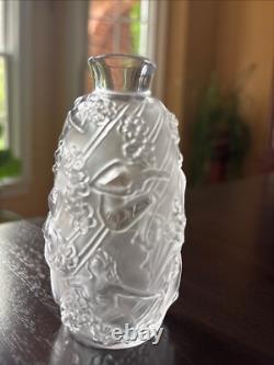 Lalique French Glass Femme Fleurs Bud Vase 4 / 10cm Woman & Flowers- Mint