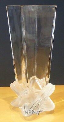 Lalique Lucca 11 Crystal Vase, Ne Plus Ultra, Superb Condition, #12303