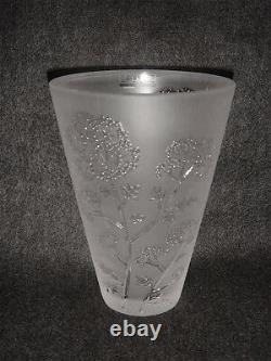 Lalique OMBELLES Small Vase/Collectible