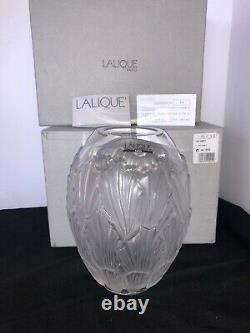Lalique Vase France Crystal Florero Sandrift Vase with Box & Paper Work Signed