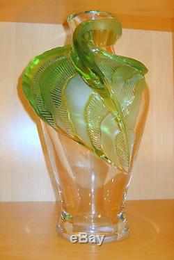 Lalique Vintage Tenaga Vase