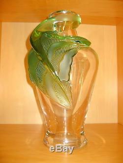 Lalique Vintage Tenaga Vase