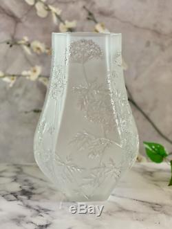 Large 11.4 inch Lalique Ombelles Vase Perfect Mint Condition