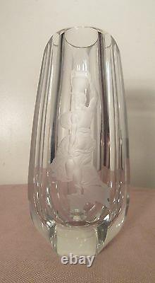 Large antique hand engraved figural Baccarat French cut clear crystal glass vase