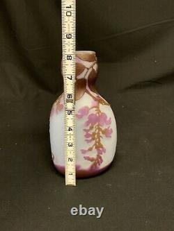 Legras French Cameo 1910-1920 Glass Vase Signed