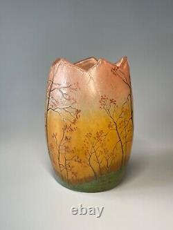 Legras. Vase from the Bonbonniere oeuf brisè series