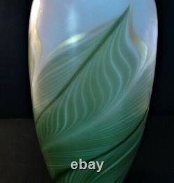 Lundberg Studios Art Glass Magnolia Vase #061473