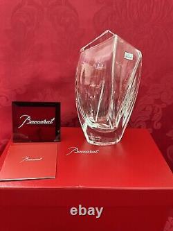 NIB FLAWLESS Glass BACCARAT France Swirl GIVERNY R RIGOT Crystal FLOWER BUD VASE