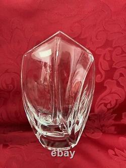 NIB FLAWLESS Glass BACCARAT France Swirl GIVERNY R RIGOT Crystal FLOWER BUD VASE