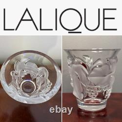 New! Hand-Signed LALIQUE Samur Grapevine Frosted Crystal Glass Vase 5-3/8
