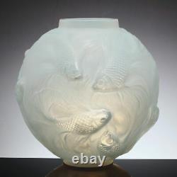 R Lalique Cased Opaescent Formose Vase Introduced 1934