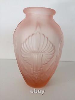 Rare Antique Pierre D'Avesn French Art Deco Satin Pink Glass Flower Vase, 9 T