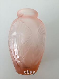 Rare Antique Pierre D'Avesn French Art Deco Satin Pink Glass Flower Vase, 9 T