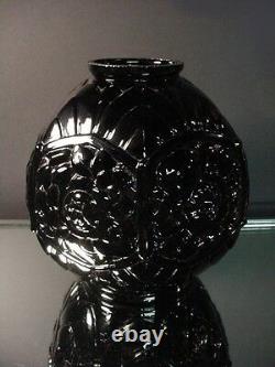 Rare CLA Cristallerie French Art Deco Black Ebony Incised Roses Vase France 1925