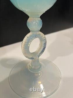 Rare Durand Art Deco Emploi Italy Opalescent Blue French Art Glass Vase Ring