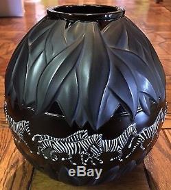 Rare Hard to Find LALIQUE Black & White Enameled Zebra TANZANIA Vase with COA