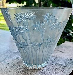 René Lalique Bluets Vase #909 c1914 Excellent Condition Signed R Lalique (Rene)