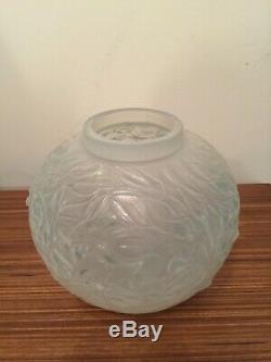 René Lalique Cased Opalescent Glass Gui Circular Vase with green staining, 1920