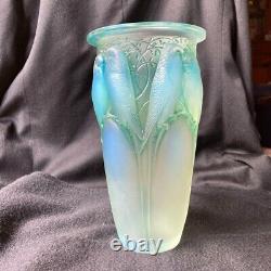 Rene Lalique Opalescent Glass Ceylan Vase 1924 Design