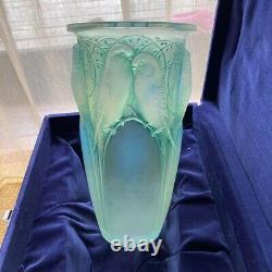 Rene Lalique Opalescent Glass Ceylan Vase 1924 Design