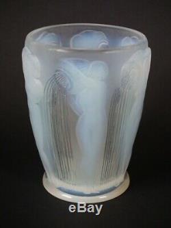 Rene Lalique Opalescent Glass'Danaides' Vase