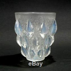 Rene Lalique Opalescent Glass'Rampillion' Vase
