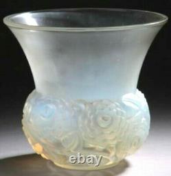 Rene Lalique Vase Renoncules 15 cm tall opalescent glass R. Lalique Vase RARE