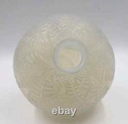 Rene R. Lalique French Art Glass 7 Espalion Opalescent Vase