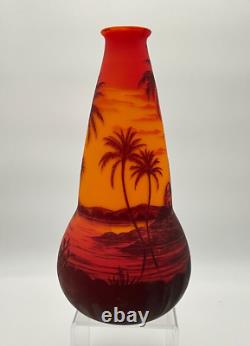 Signed 1920's French Loetz Richard Cameo Glass Vase with Etched Decors