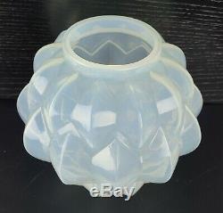 Signed Rene Lalique Nivernais Art Deco Opalescent Glass Vase No 1005 Circa 1927