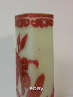 Stunning French Cameo Art Glass 14 Vase, Art Nouveau, c. 1910