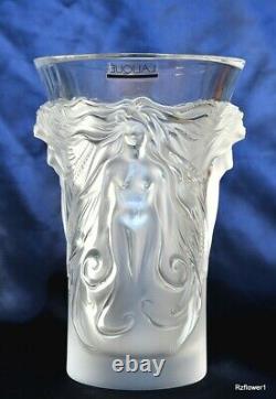 Stunning Lalique Fantasia vase, signed