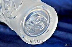 Stunning Lalique Fantasia vase, signed