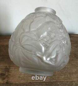 Superb French Art Deco Glass Vase by Carrillo c1930 19cm Tall