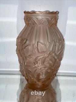 VTG. French Art Deco Satin Pink Frosted Roses Glass Flower Vase