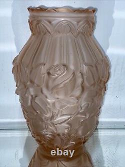 VTG. French Art Deco Satin Pink Frosted Roses Glass Flower Vase