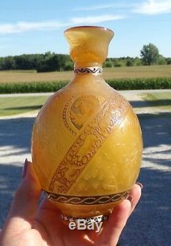 Verrerie De Art Lorraine French Art Classical vase Grecian Ewer B S & Co