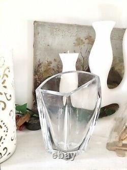 Very rare French Baccarat design glass vase, Mid Century Modern
