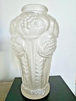 Vintage Art Deco French Frosted Glass Vase 10 Made in France